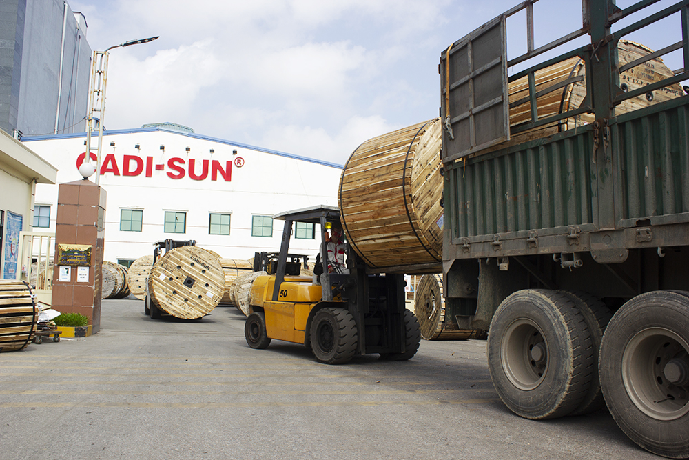 Hàng chục tấn dây cáp điện CADI-SUN đi khắp nẻo